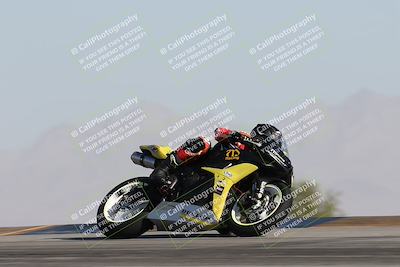 media/Dec-01-2025-Moto Forza (Mon) [[2daa91e15f]]/2-Intermediate Group/Session 2 Turn 9 Entry/